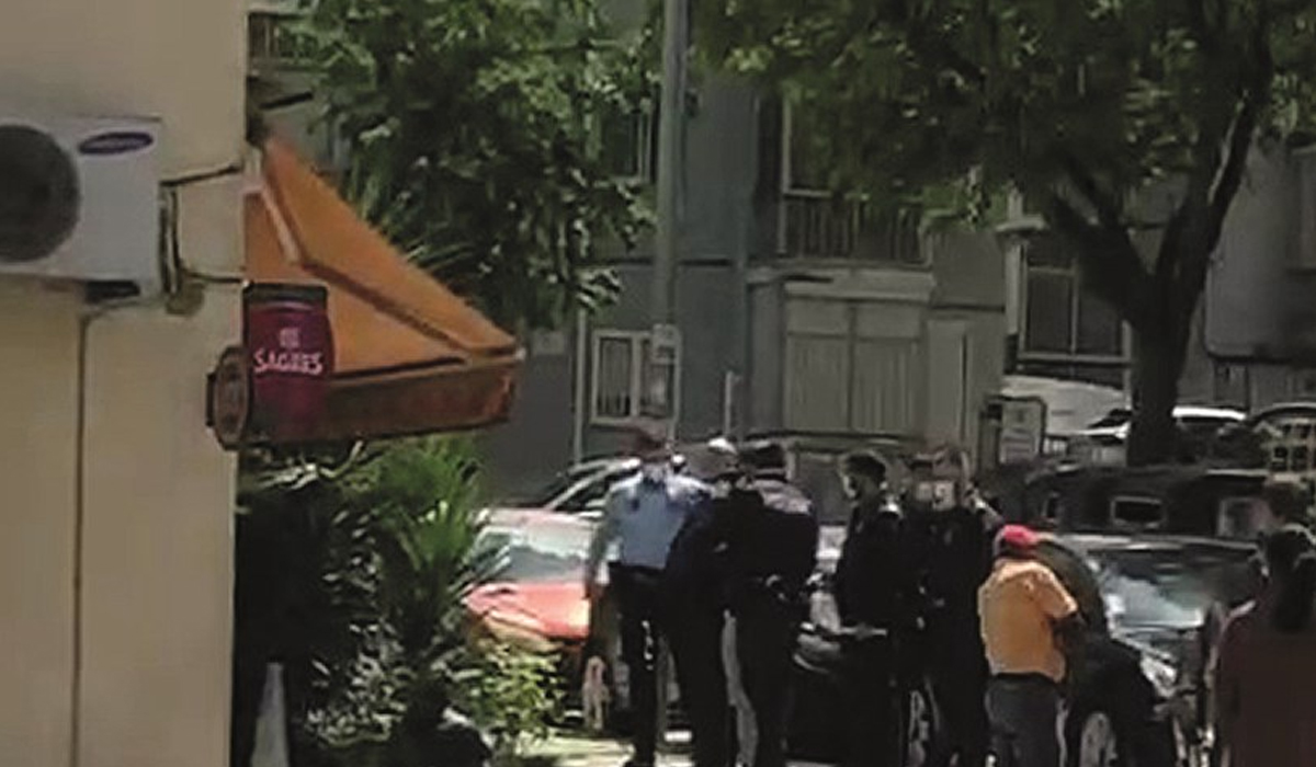 Tribunal liberta ladrão que esfaqueou casal durante assalto a mercearia este domingo na Amadora