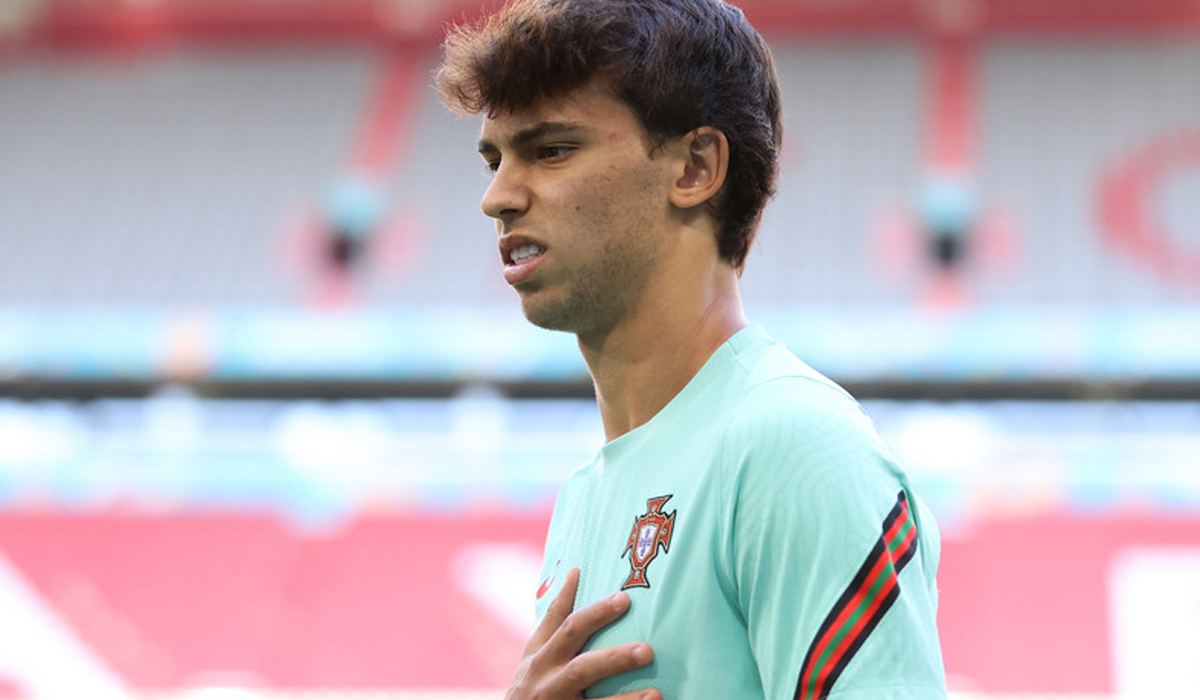 Read more about the article João Félix sofre lesão e é operado de urgência