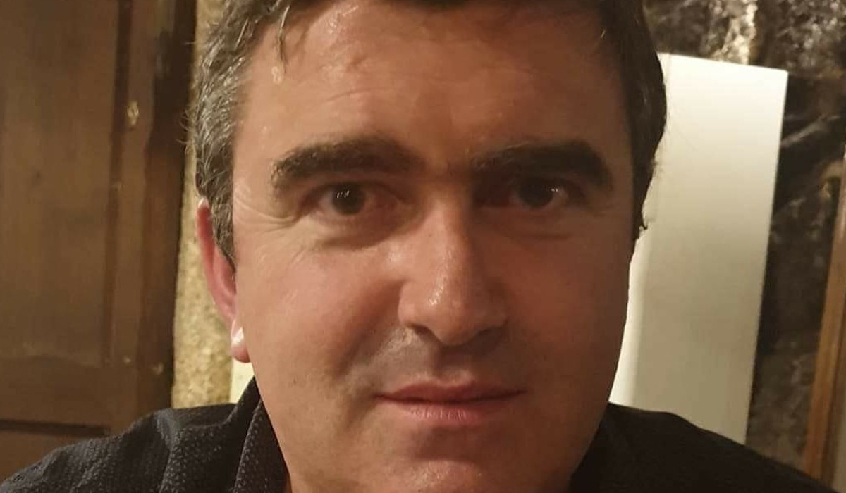 Read more about the article Homem de 42 anos morre em aparatoso despiste de mota durante a noite em Paços de Ferreira