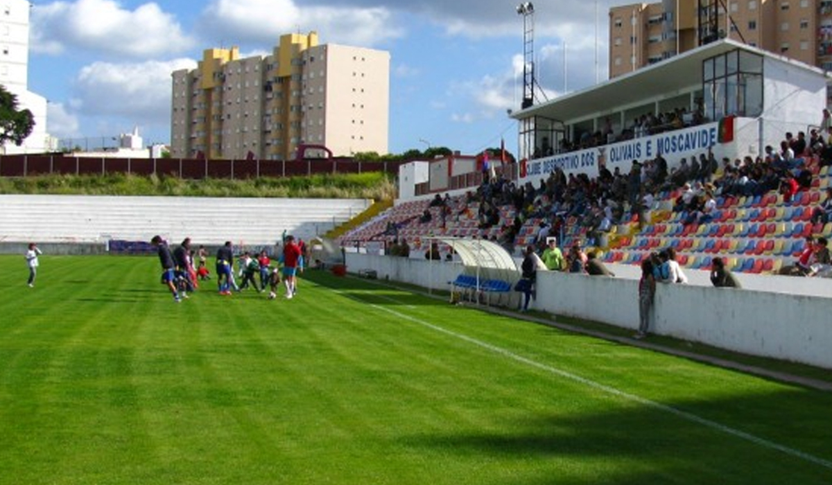 Read more about the article Seis homens invadem jogo do Olivais e Moscavide e começam aos tiros
