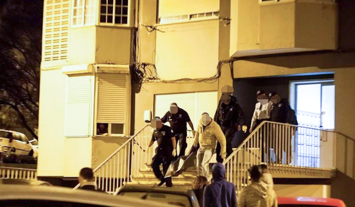 Read more about the article Macedo de Cavaleiros acorda de luto após dois jovens serem encontrados mortos dentro de um apartamento
