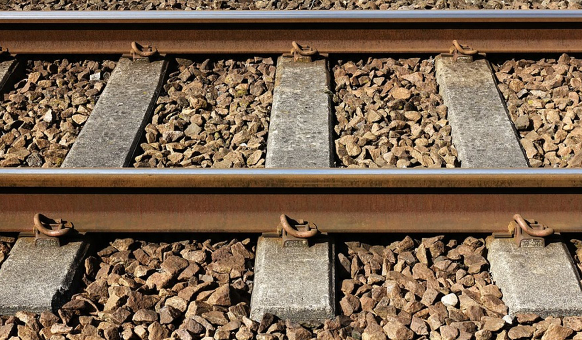 Read more about the article Travessia fatal: Mulher de 43 anos morre colhida por comboio em passagem de nível em Leiria