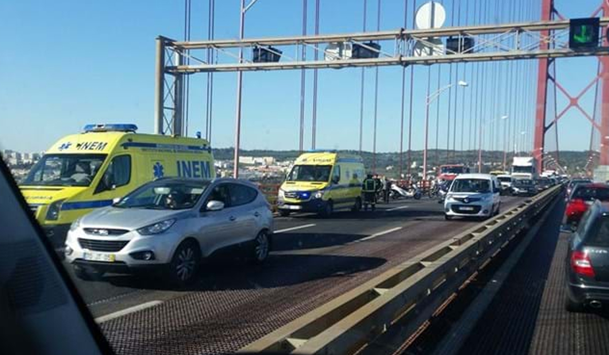 Read more about the article Jovem de 21 anos morre em autocarro em Lisboa. Desmaiou subitamente e ninguém o conseguiu salvar