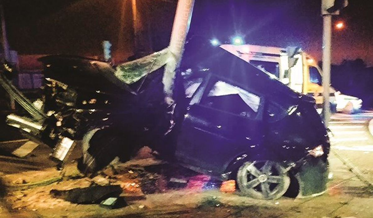 Read more about the article Jovem de 20 anos morre em colisão brutal no Barreiro. Dois amigos feridos