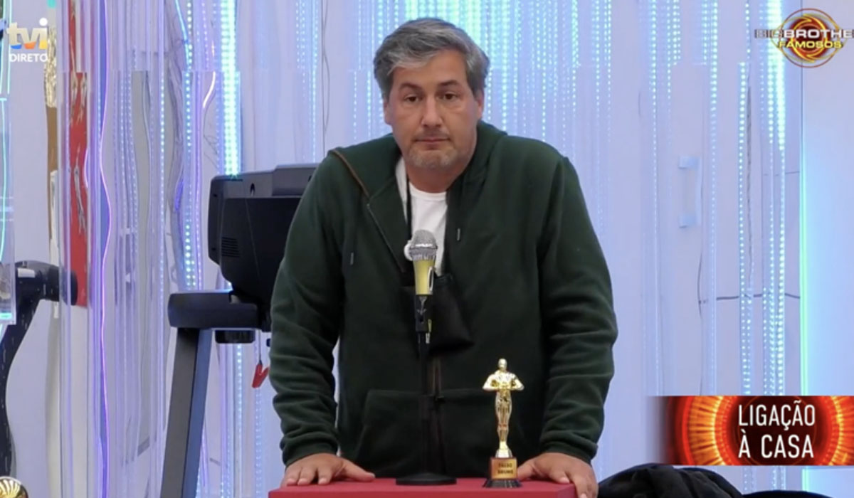 Read more about the article Bruno de Carvalho embebeda-se e insulta apresentadores nas redes sociais: “Piporca e Flávio vão para a pqp, com todo o meu amor”