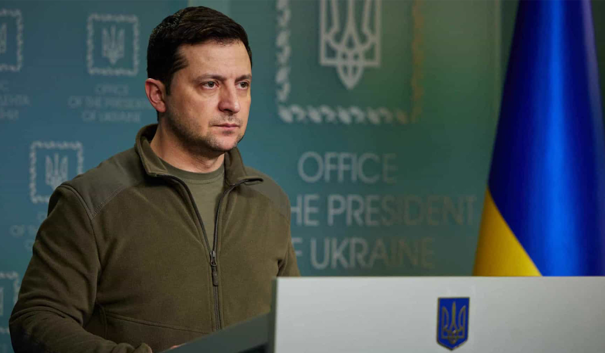 Read more about the article EUA querem tirar o Presidente ucraniano do país mas este recusa-se a abandonar o próprio povo