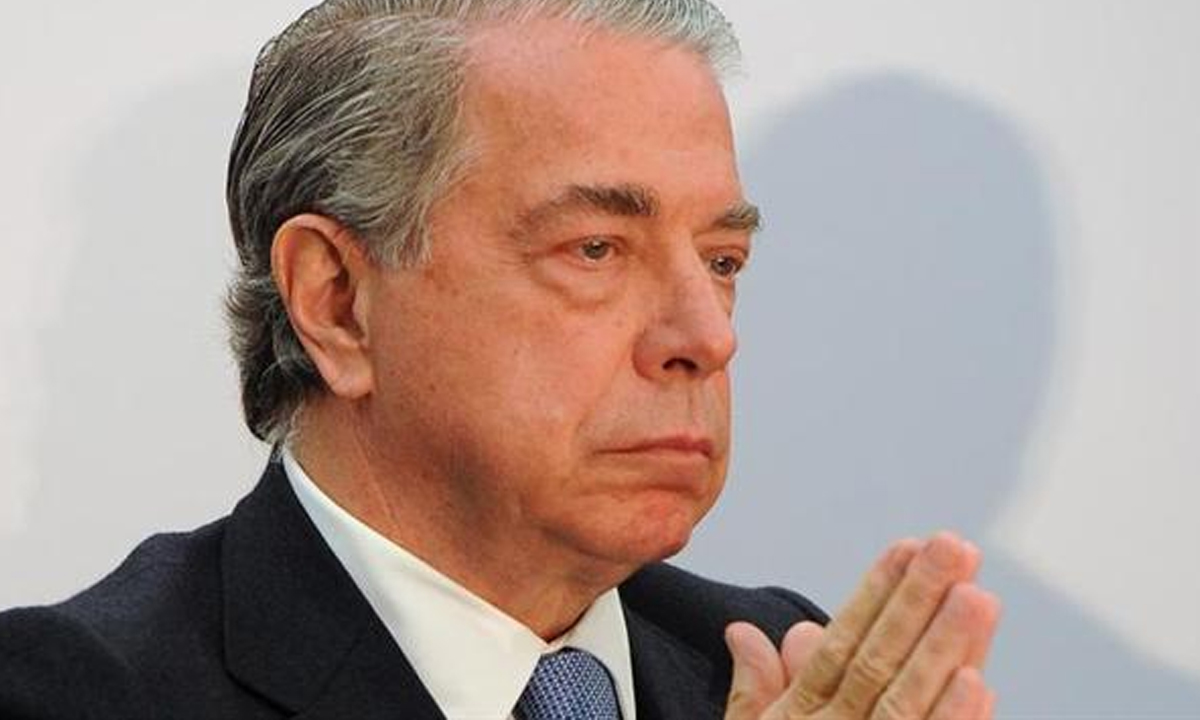 Read more about the article Ricardo Salgado vai preso