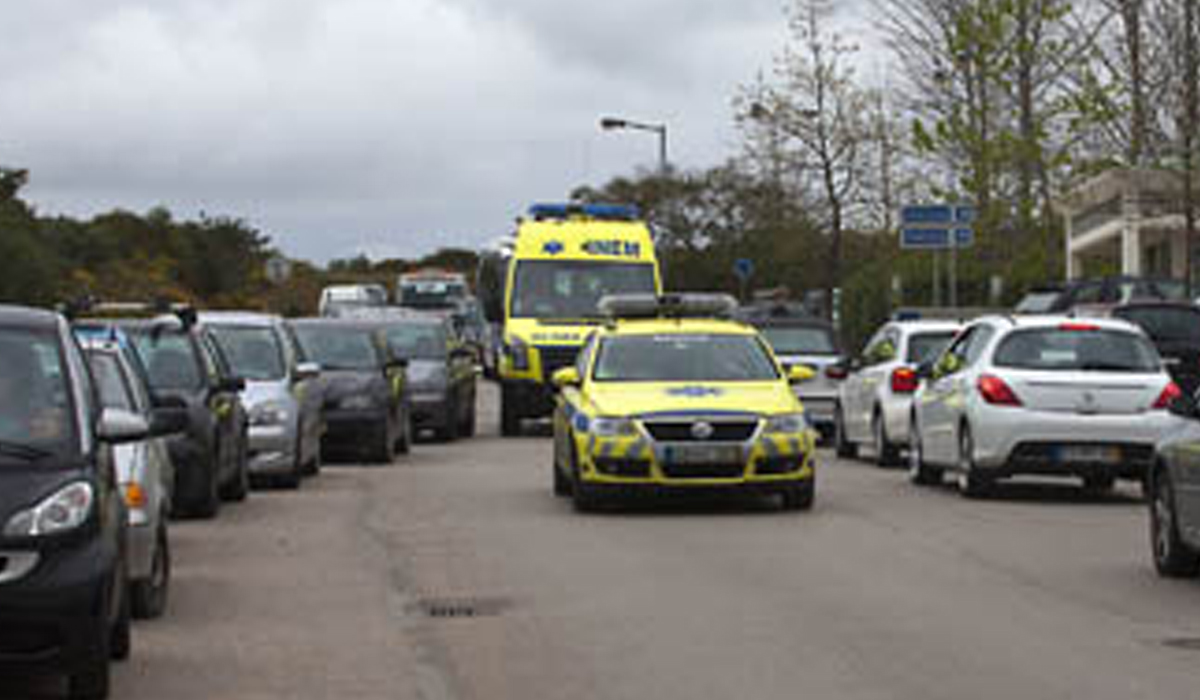 Read more about the article 8 homens espancam brutalmente casal e bebé por causa de lugar de estacionamento em Camarate