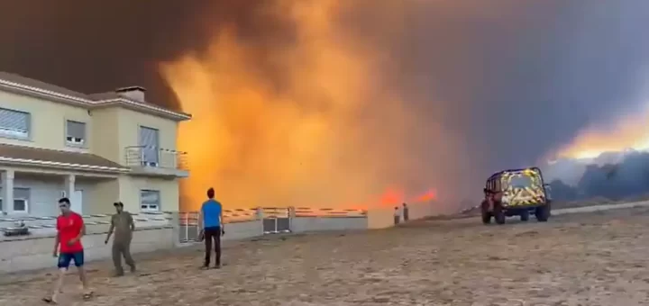 Quase 200 bombeiros combatem incêndio em Vila Pouca de Aguiar. Há risco de explosão