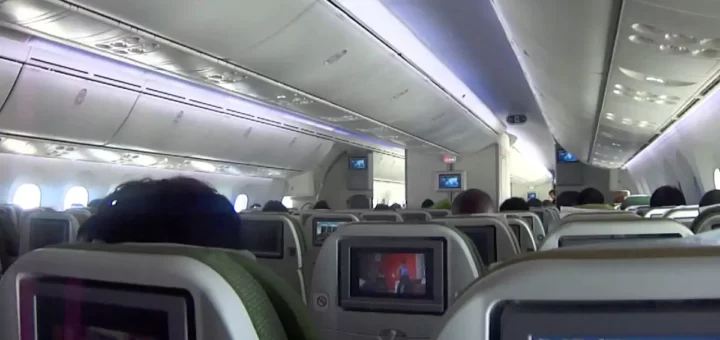 Pilotos de avião deixam-se dormir em pleno voo e causam o pânico aos 250 passageiros