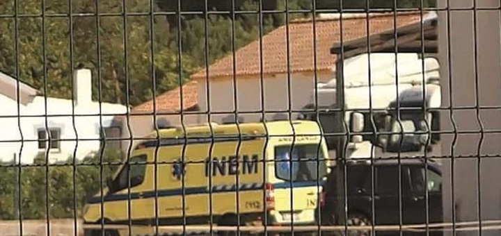 Camionista de 48 anos morre sentado ao volante do camião que conduzia em Coruche
