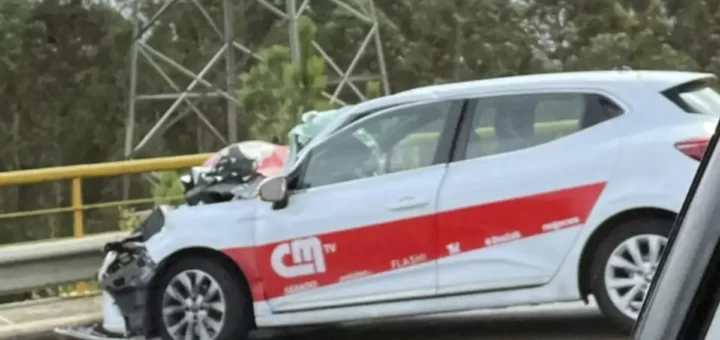 Despiste de carro da CMTV provoca três feridos a caminho de local de reportagem no IC2